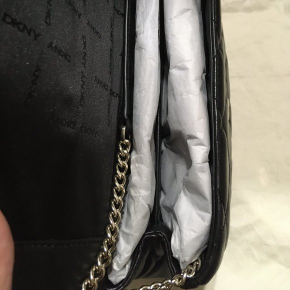 NWT DKNY Lara Large Lamb Skin Quilted Flap Bag Black - Picture 9 of 10